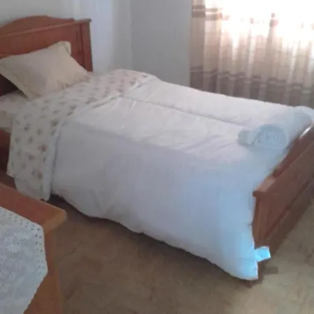 Private Near Airport 홈스테이